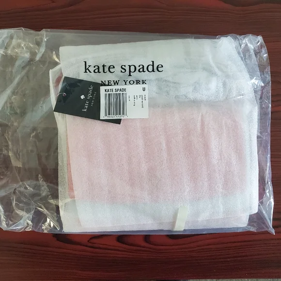 Kate Spade Perry Leather Crossbody - Picture 2 of 8